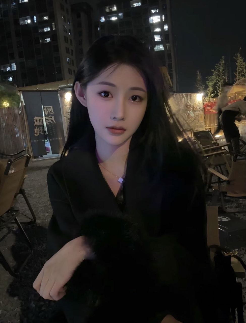 夜上海论坛茶艺师简介四